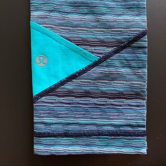 Lulumemon leggings - Picture 2 of 3